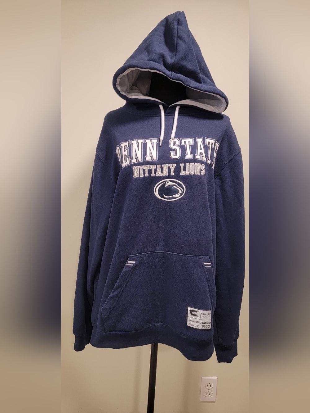 Colosseum Navy and White Pullover Hoodie with Front Logo